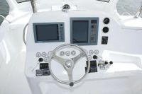 阿兹慕Azimut72飞桥游艇