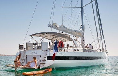 博纳多（Beneteau）遨享仕62二手帆船游艇