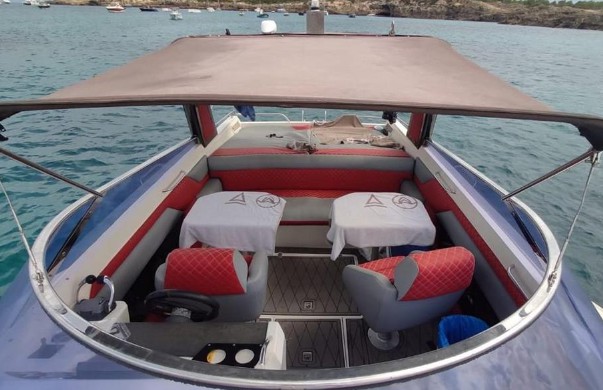英国进口二手游艇圣汐（Sunseeker）Tomahawk37游艇