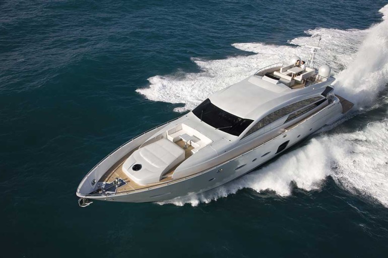 博星（Pershing）92豪华飞桥游艇