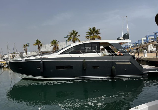 西莱（Sealine）S450二手游艇
