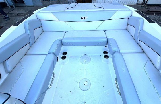6米MasterCraft NXT22二手快艇