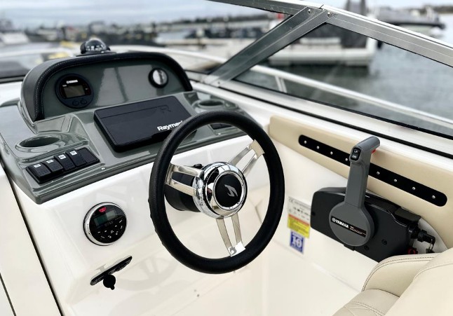6米卡尼克（Karnic）SL600二手游艇价格