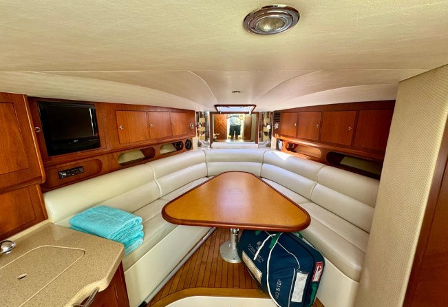 克里斯（Chris-Craft）Corsair36二手快艇价格22万美元