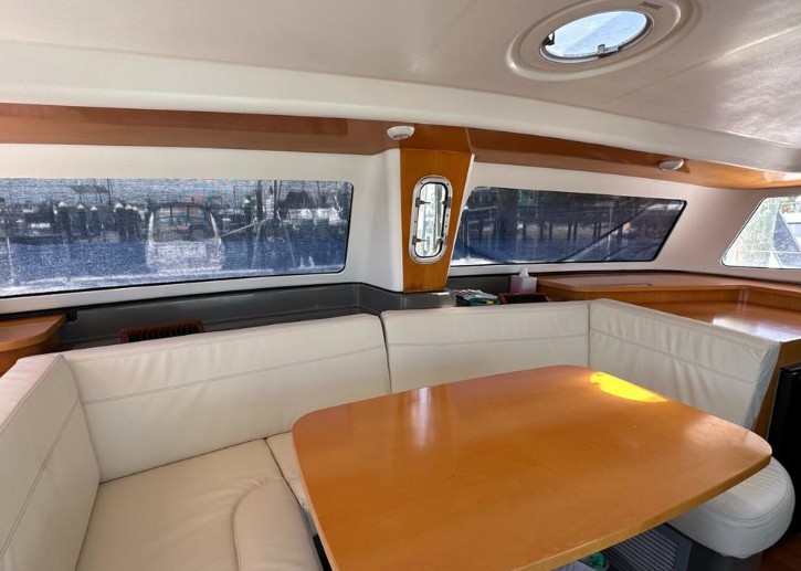枫丹白露（Fountaine Pajot）Mahe36双体帆船沙龙
