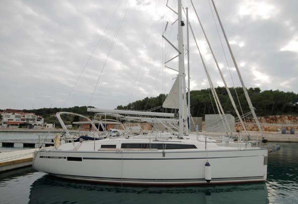 巴伐利亚（Bavaria）Cruiser34二手帆船