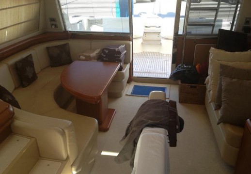 法拉帝（Ferretti）551二手飞桥游艇沙龙