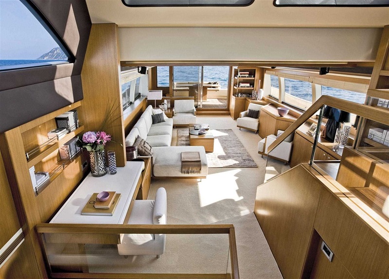 法拉帝（Ferretti）Altura840飞桥游艇沙龙