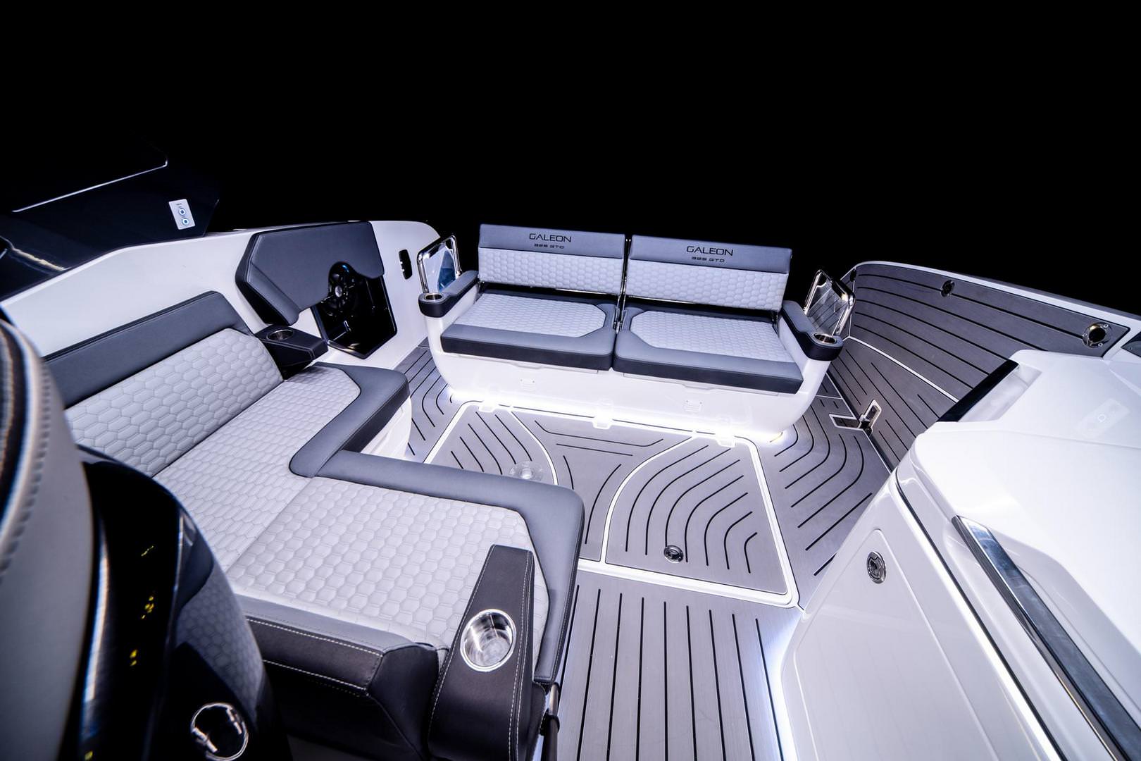 卡帝尔（Galeon）325GTO游