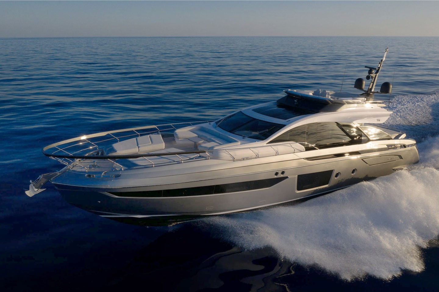 阿兹慕（Azimut）S8游艇