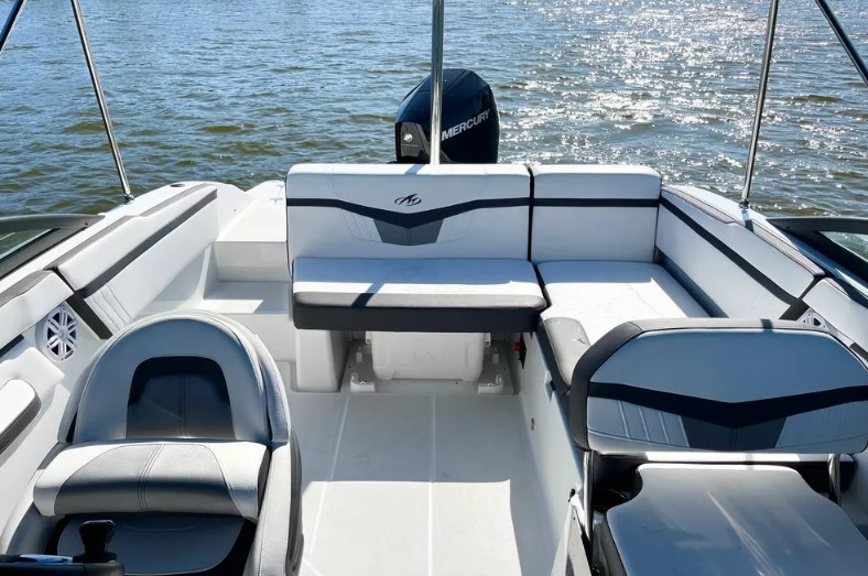 蒙特瑞Monterey M205舷外冲浪艇