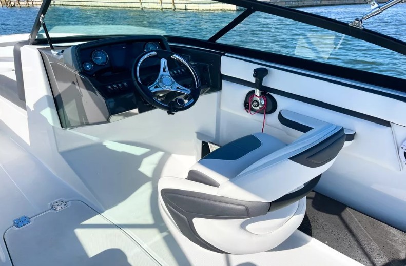 蒙特瑞Monterey M205舷外冲浪艇