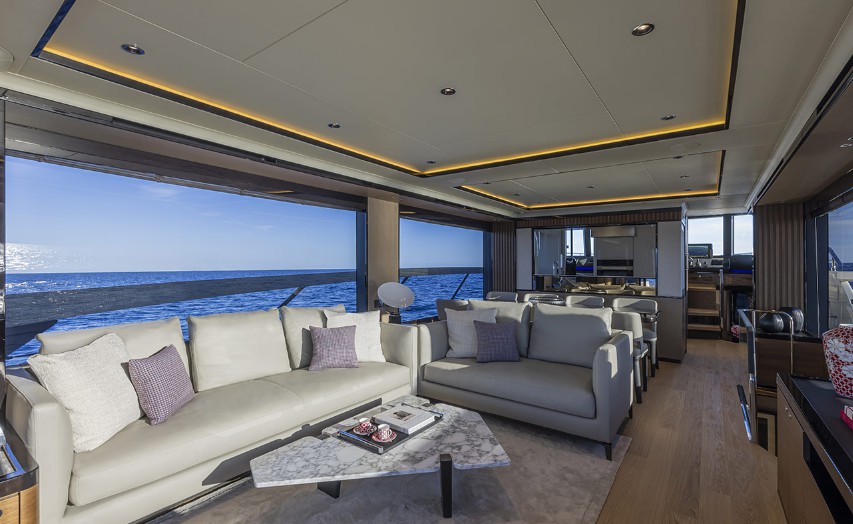 雅舶仕（Absolute）Navetta75大型探险游艇主甲板沙龙