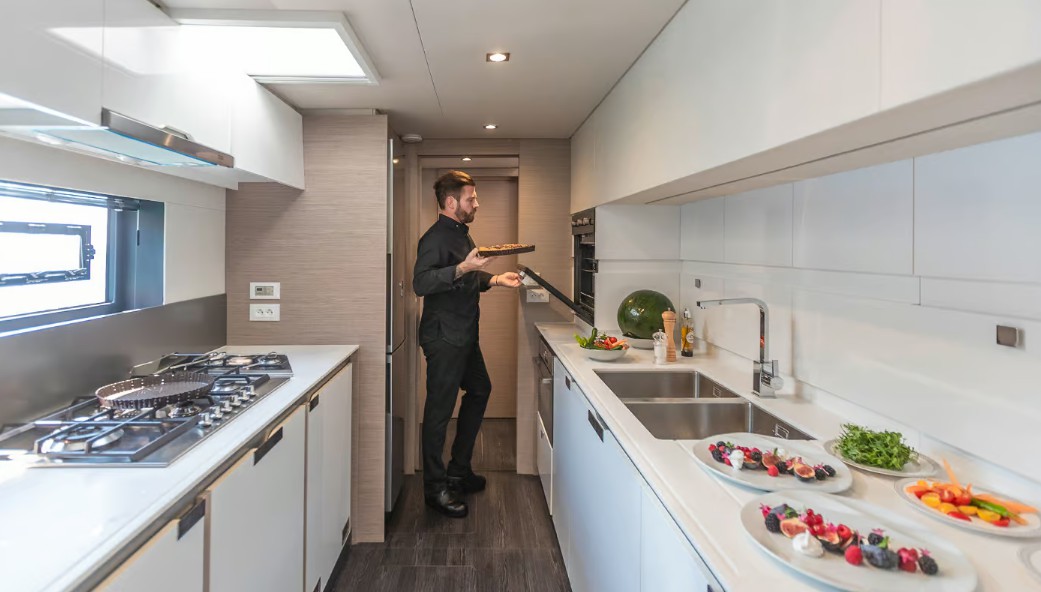 枫丹白露（Fountaine Pajot）Samana 59巡航双体帆船豪华厨房